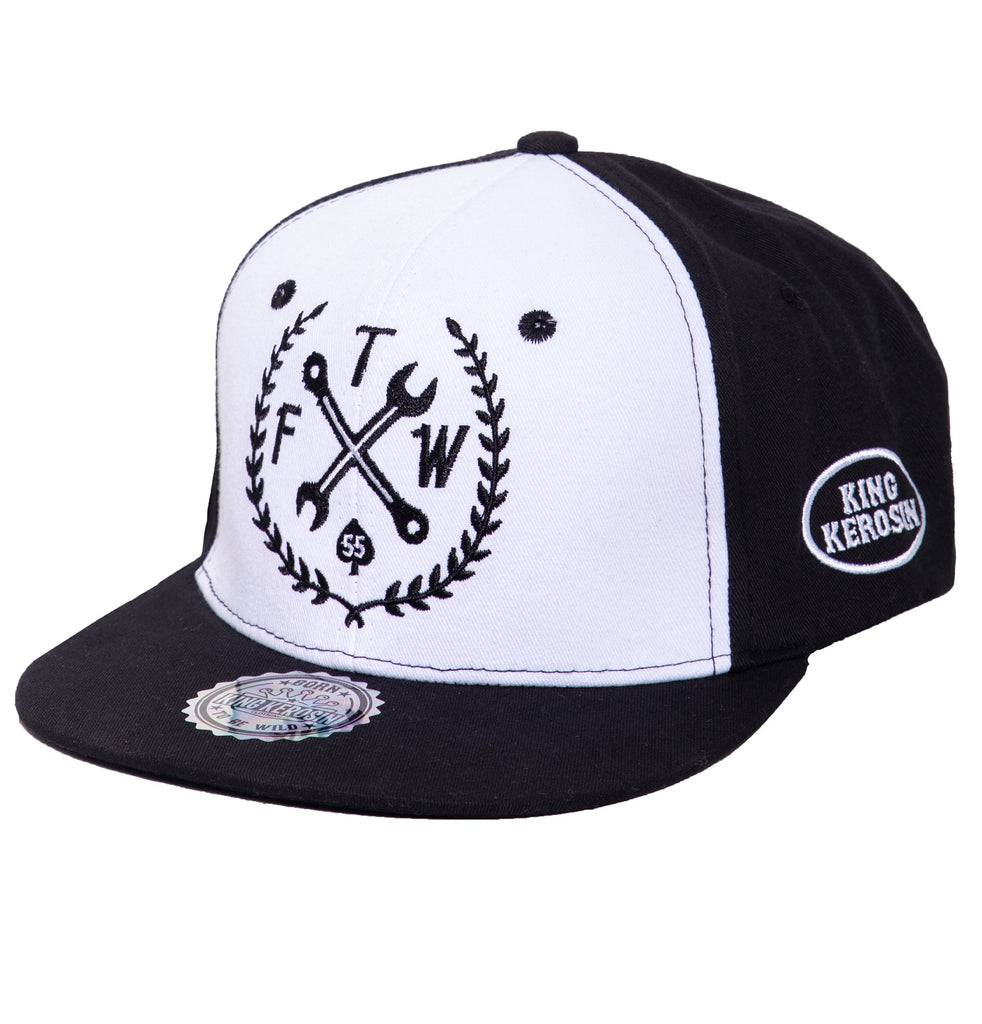 Queen Kerosin Snapback Cap mit Print auf der Schirmunterseite Gummizug «FTW» Riesige Ersparnisse