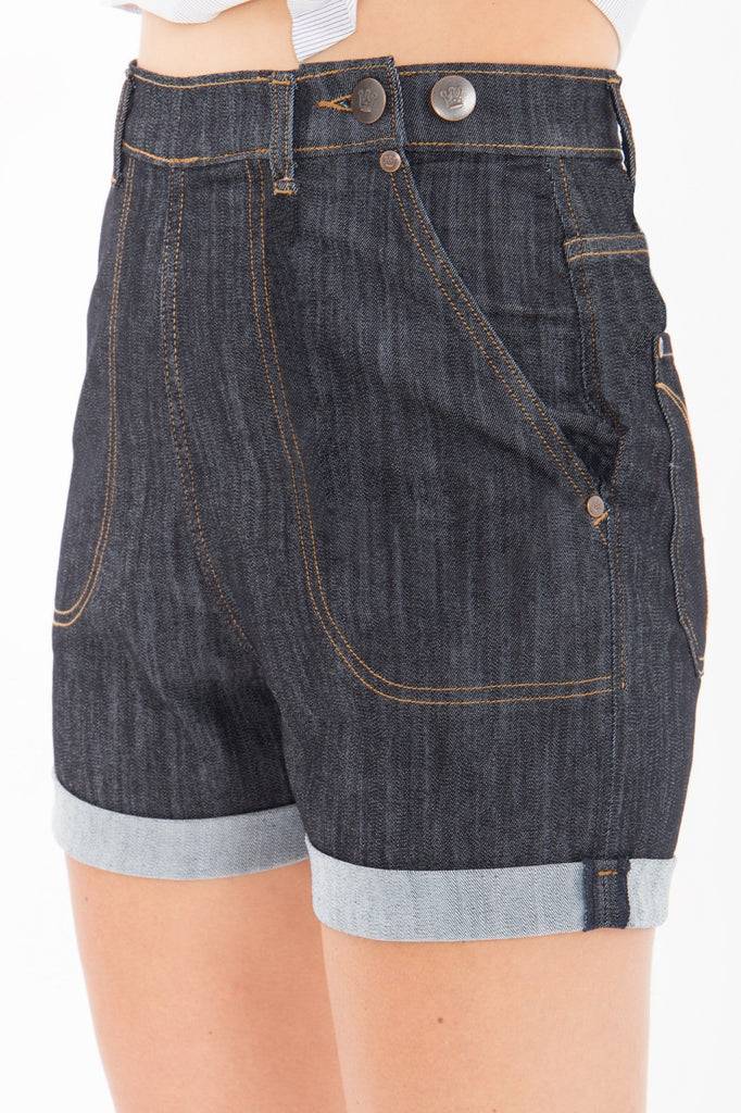 Queen Kerosin High Waist Jeans Shorts mit seitlichem Reißverschluss Muttertagsangebot
