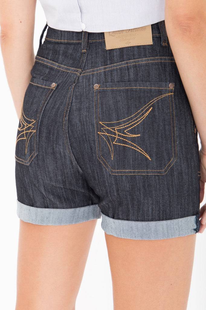 Queen Kerosin High Waist Jeans Shorts mit seitlichem Reißverschluss Muttertagsangebot