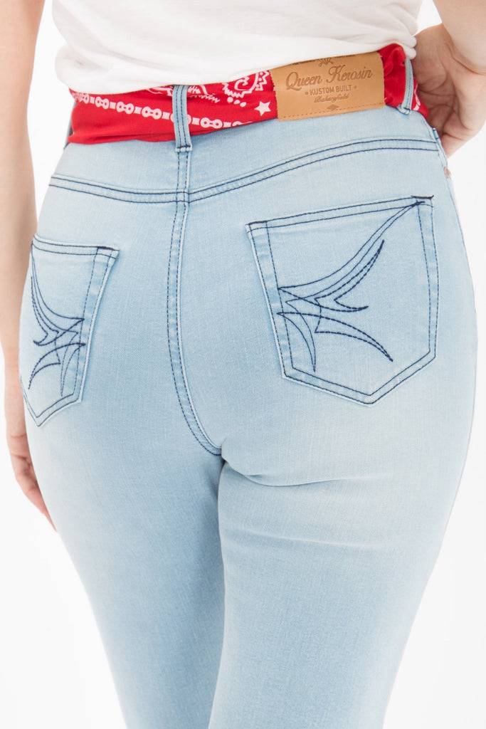 Queen Kerosin High Waist Jeans Betty Fit «Betty Fit» Valentinstagsangebot