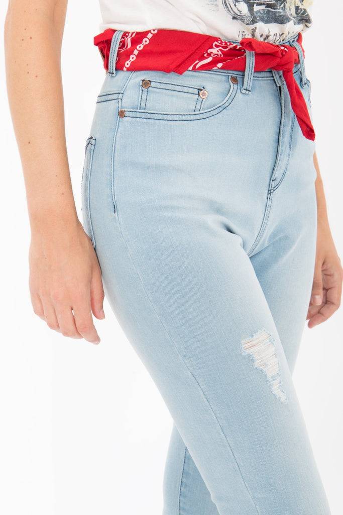 Queen Kerosin High Waist Jeans Betty Fit «Betty Fit» Valentinstagsangebot