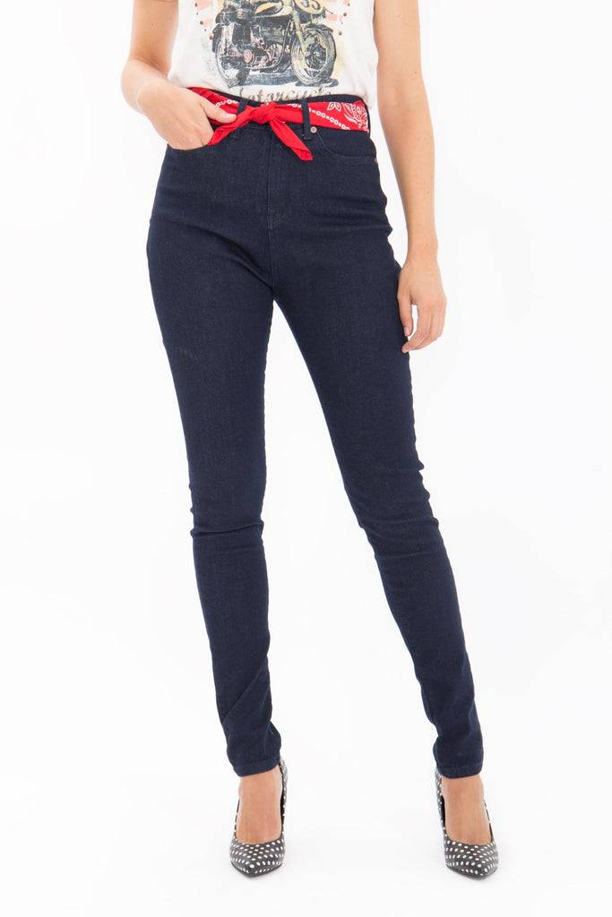 Queen Kerosin High Waist Jeans Betty Fit «Betty Fit» Valentinstagsangebot