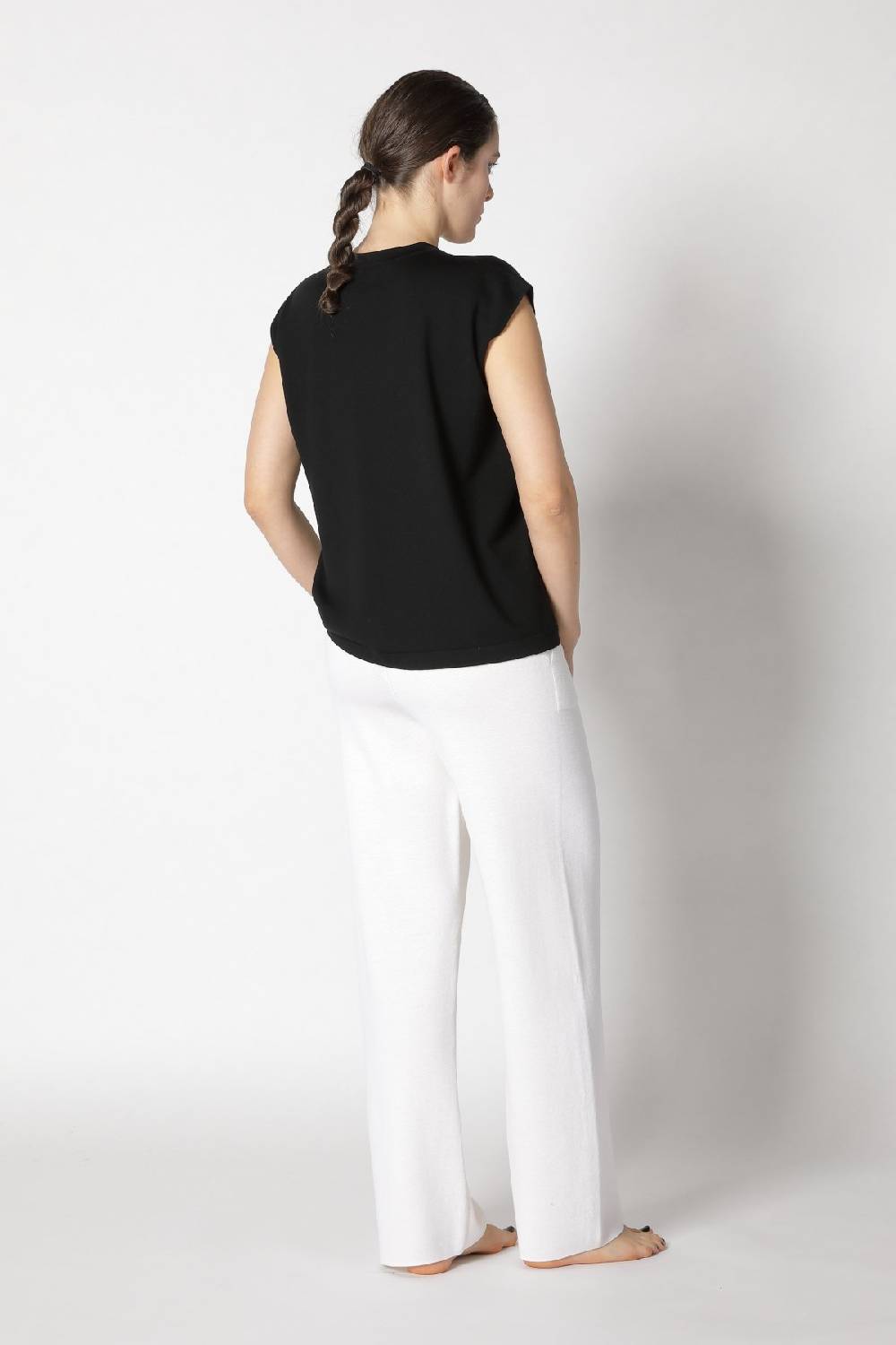 Sminfinity stretchy shell top + contrast mouliné scarf + milano palazzo pants Cyber Monday