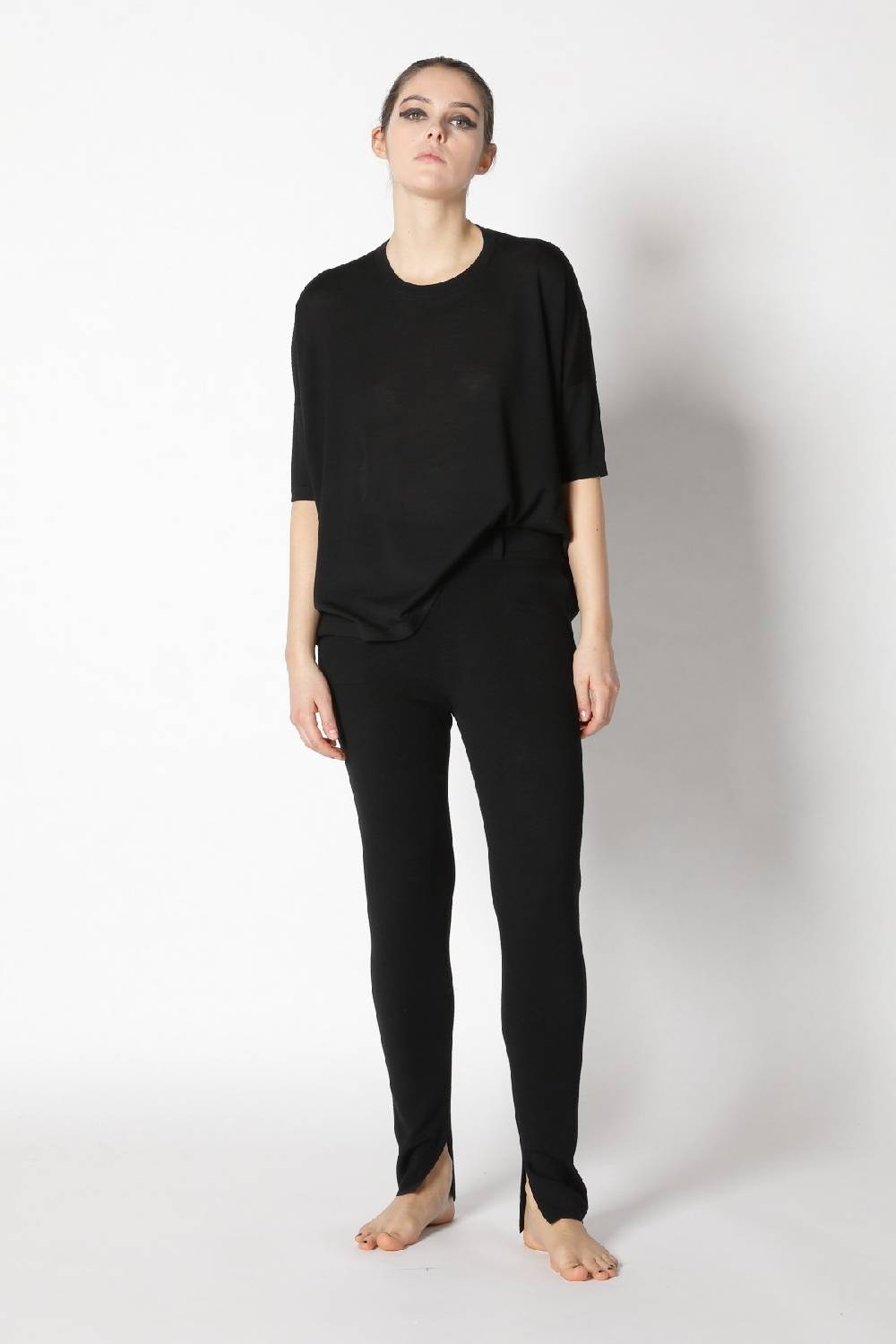 Sminfinity flowing cape jumper + milano slim cut pants Neueste Mode