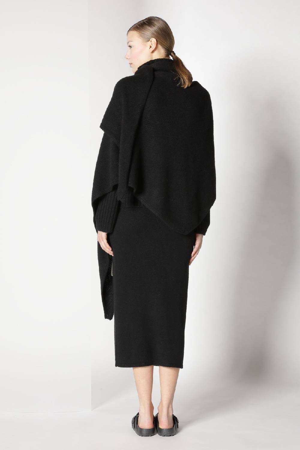 Sminfinity blurry triangle scarf + blurry ribbed turtleneck + blurry tulip skirt Exklusive Angebote