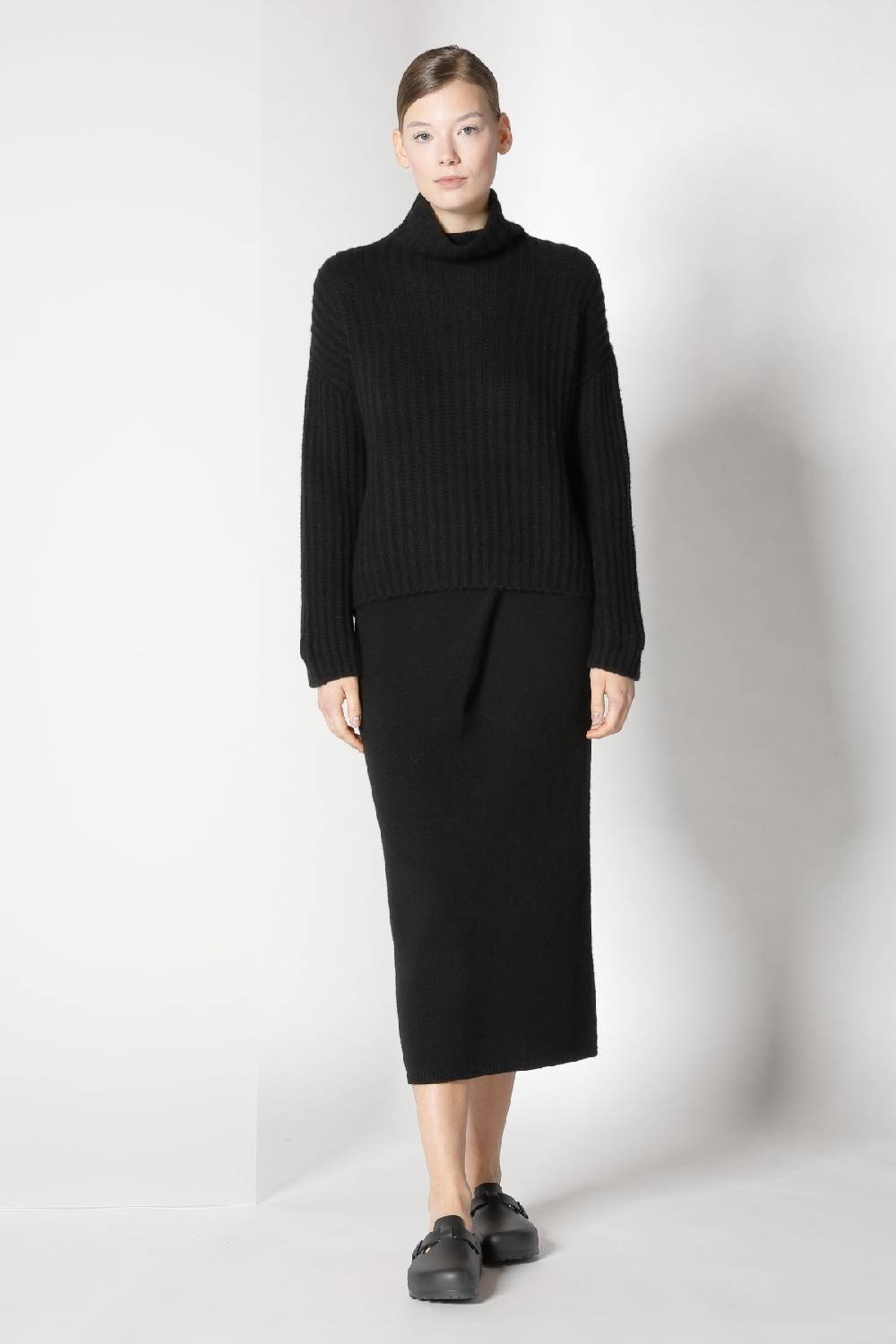 Sminfinity blurry triangle scarf + blurry ribbed turtleneck + blurry tulip skirt Exklusive Angebote