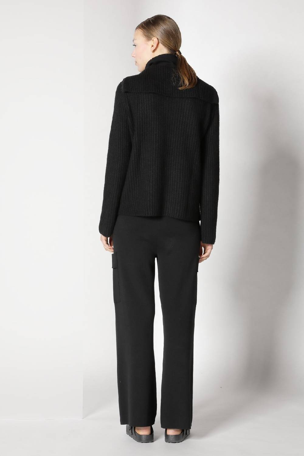 Sminfinity blurry ribbed zip-jumper + fitted turtle top + cargo bellbottom pants Blitzangebot