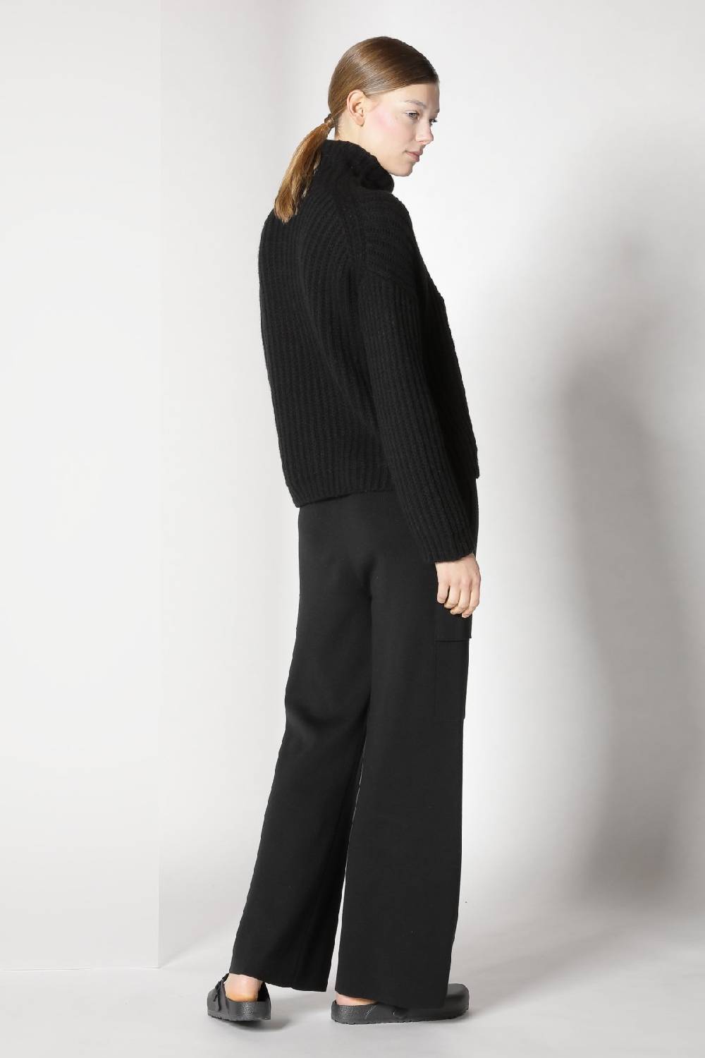 Sminfinity blurry ribbed turtleneck + cargo bellbottom pants Große Rabatte