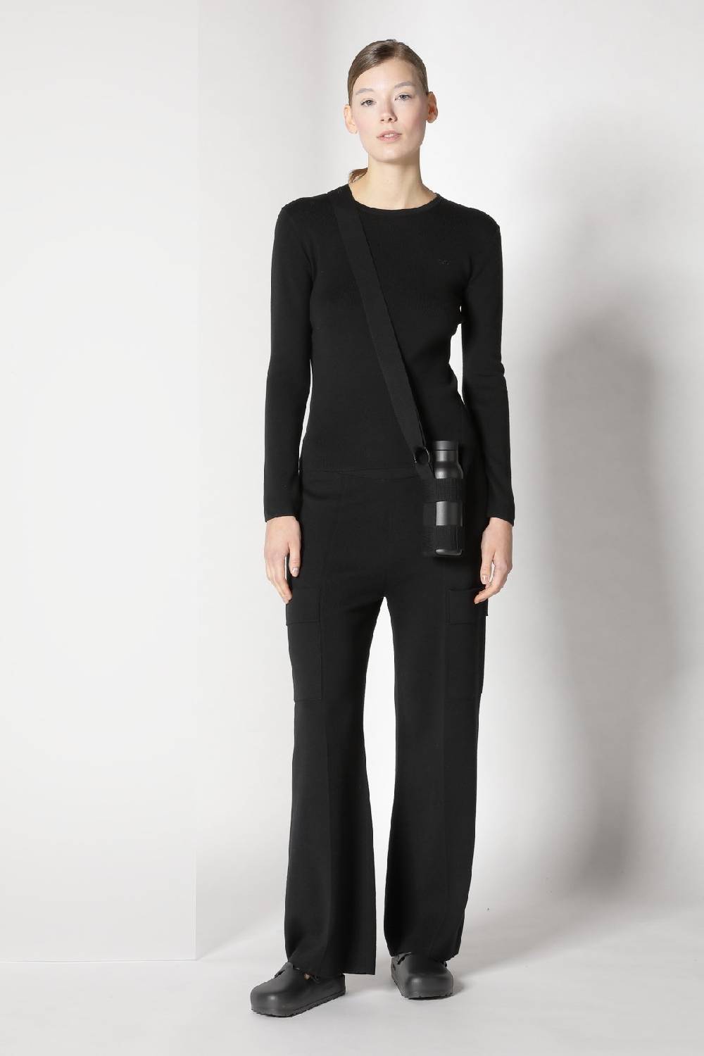 Sminfinity fitted crewneck + cargo bellbottom pants Neuheiten
