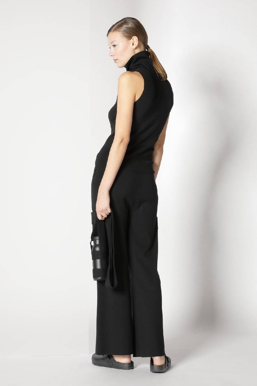 Sminfinity fitted turtle top + cargo bellbottom pants Bestseller