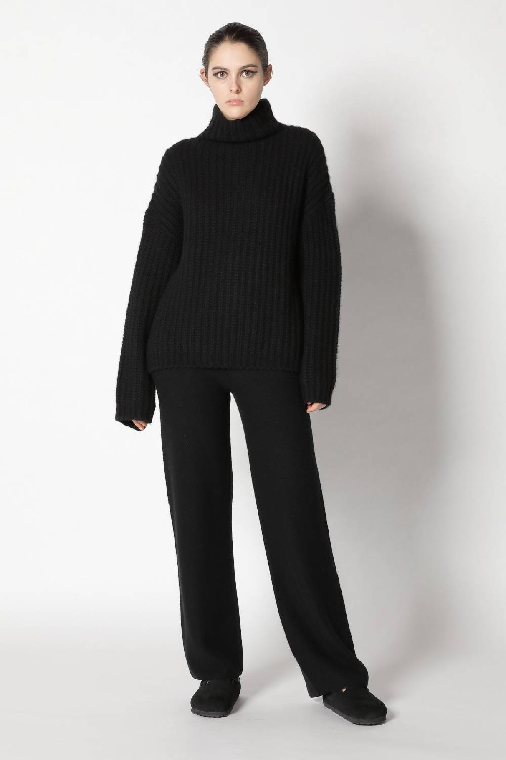 Sminfinity blurry chunky crewneck + garter palazzo pants Fabrik Onlineshop