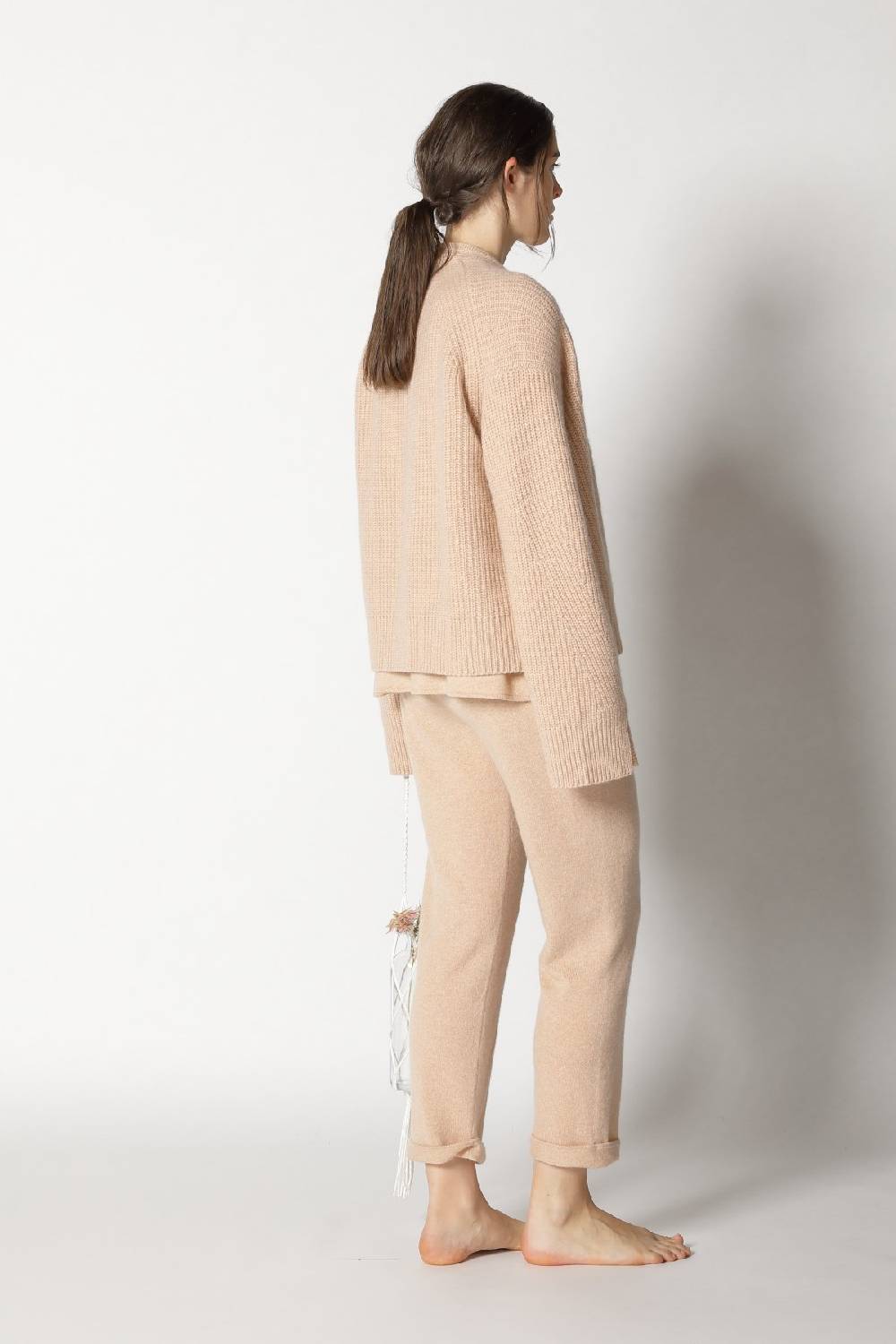 Sminfinity pure V neck + icon rib cardigan + pure boat pants Speichern exportieren