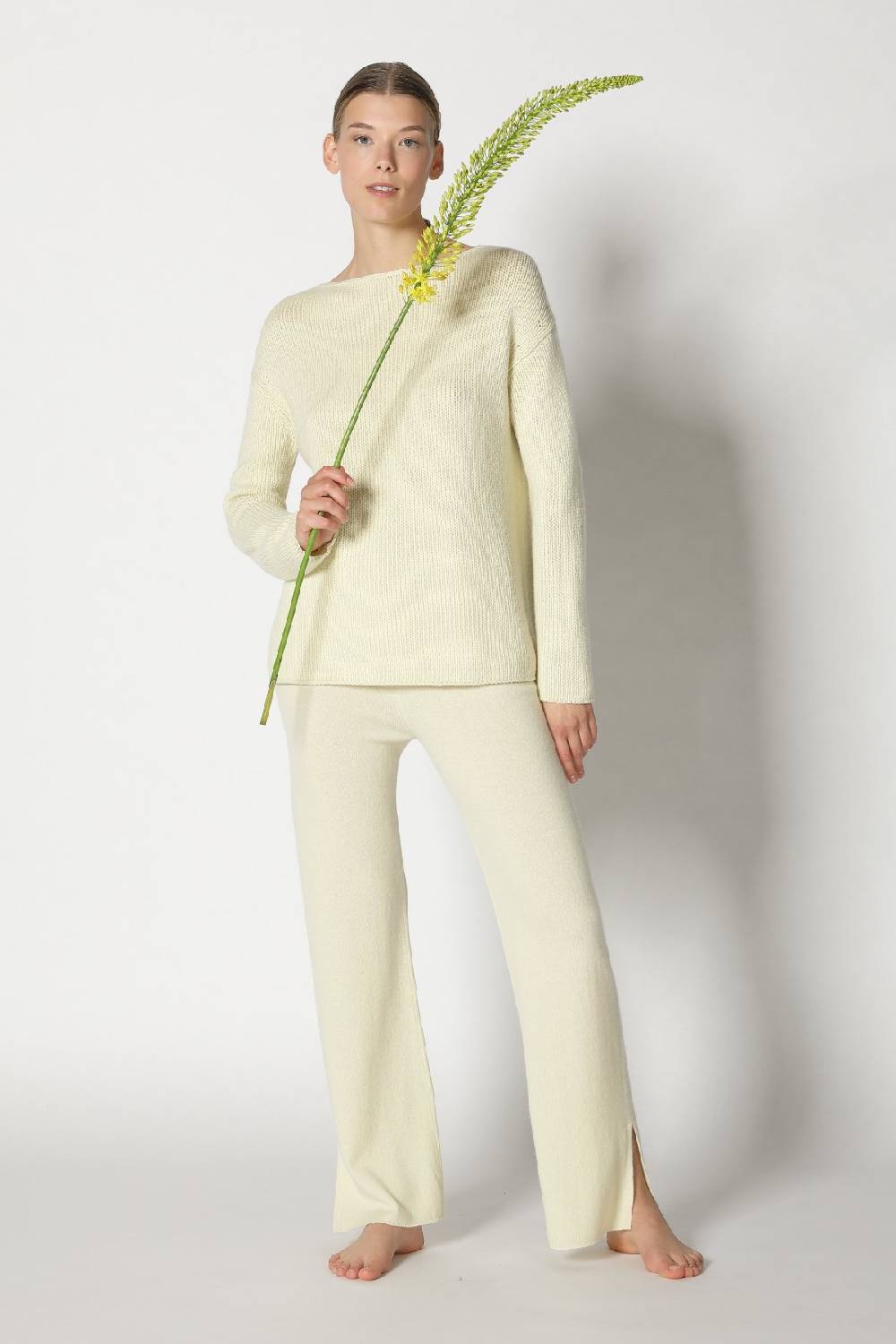 Sminfinity pure multi-ply jumper + pure slitted pants Fabrikpreis