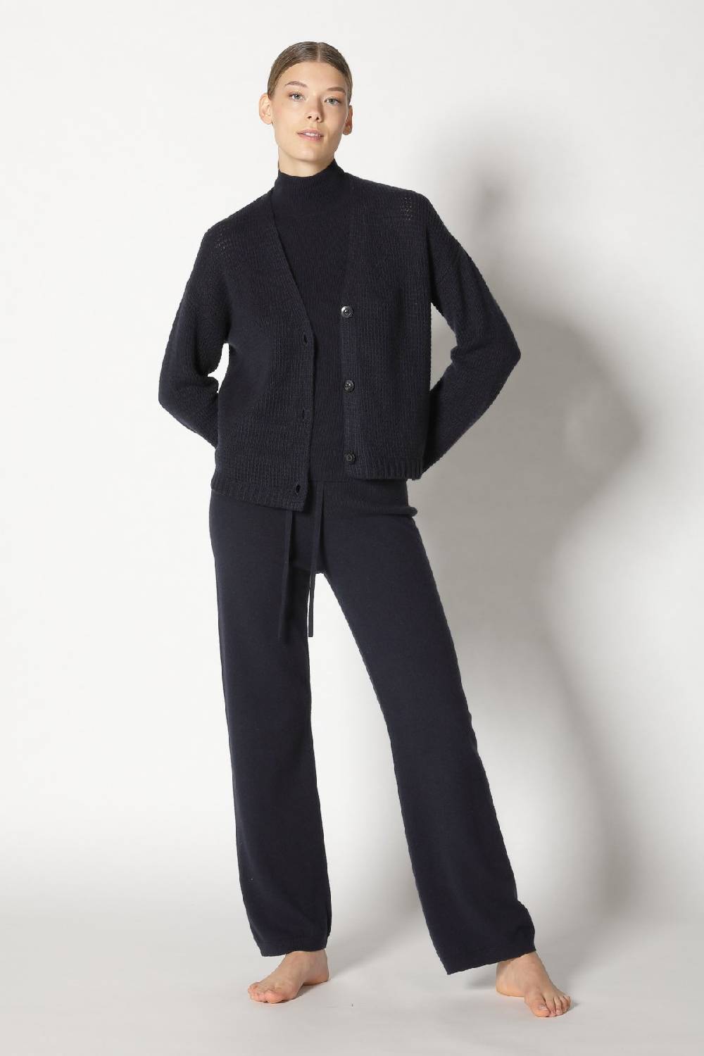 Sminfinity chilly loose & tight cardy + chilly fitted top + chilly pants Bestseller
