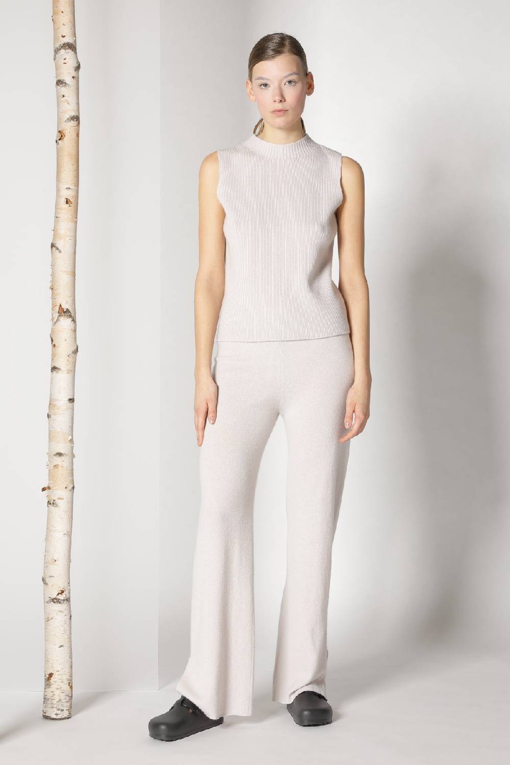 Sminfinity pure all needle top + pure slitted pants Begrenzt auf 3 Tage