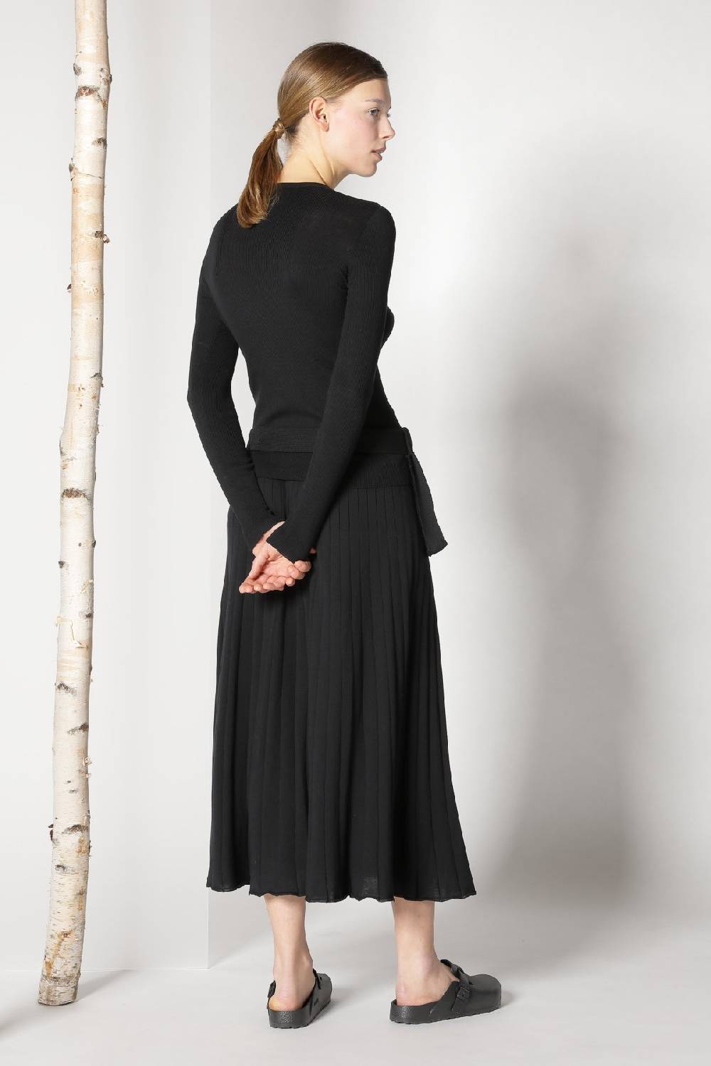 Sminfinity silky rib crew cardi + silky rib skirt Im Verkauf