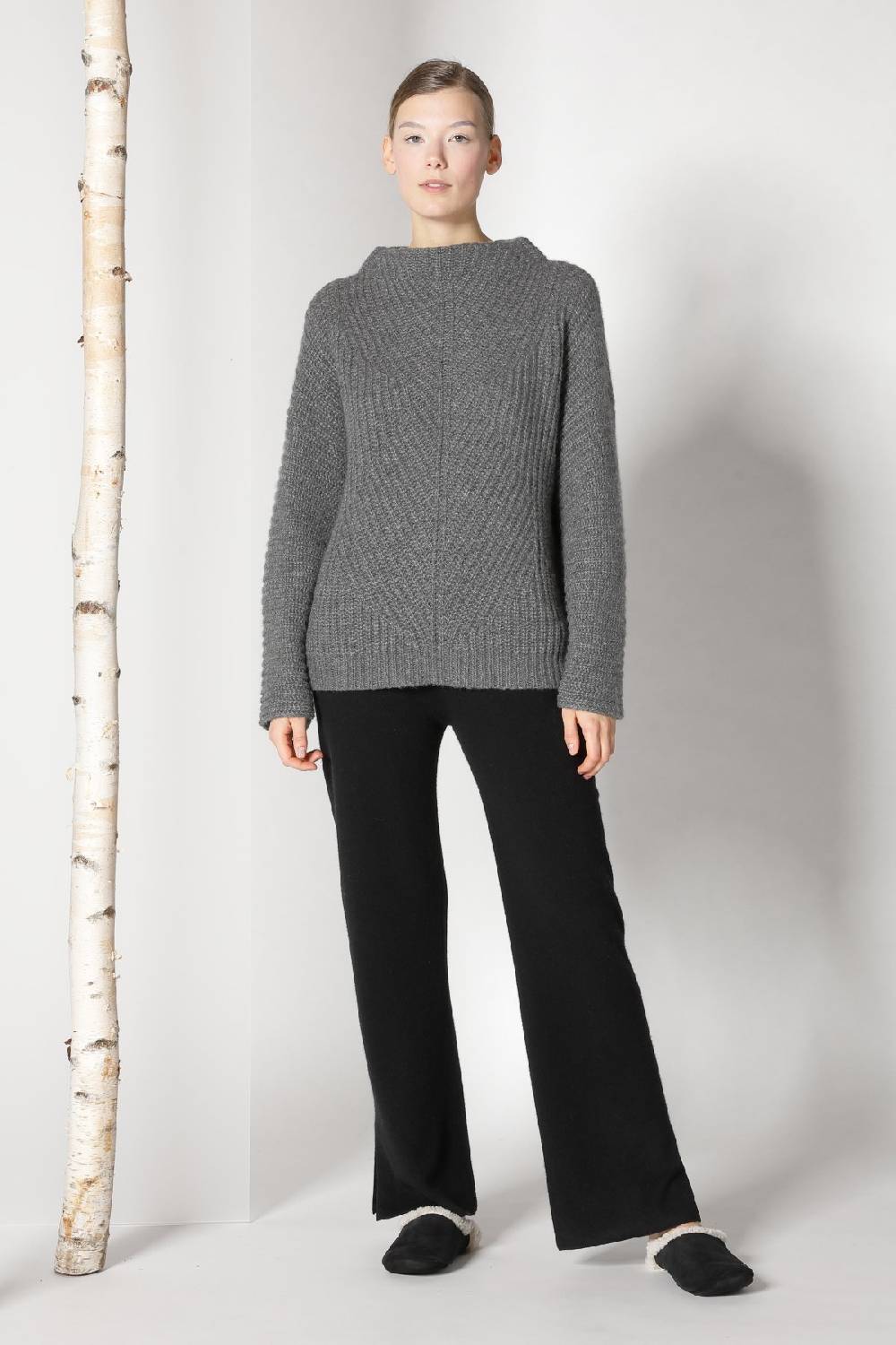 Sminfinity fluffy ribbed cone jumper + pure slitted pants 50% Rabatt für begrenzte Zeit