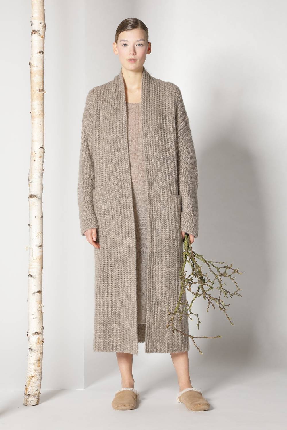 Sminfinity fluffy ribbed maxi coat + fluffy 1 Ply tank dress Rabatte dieses Monats