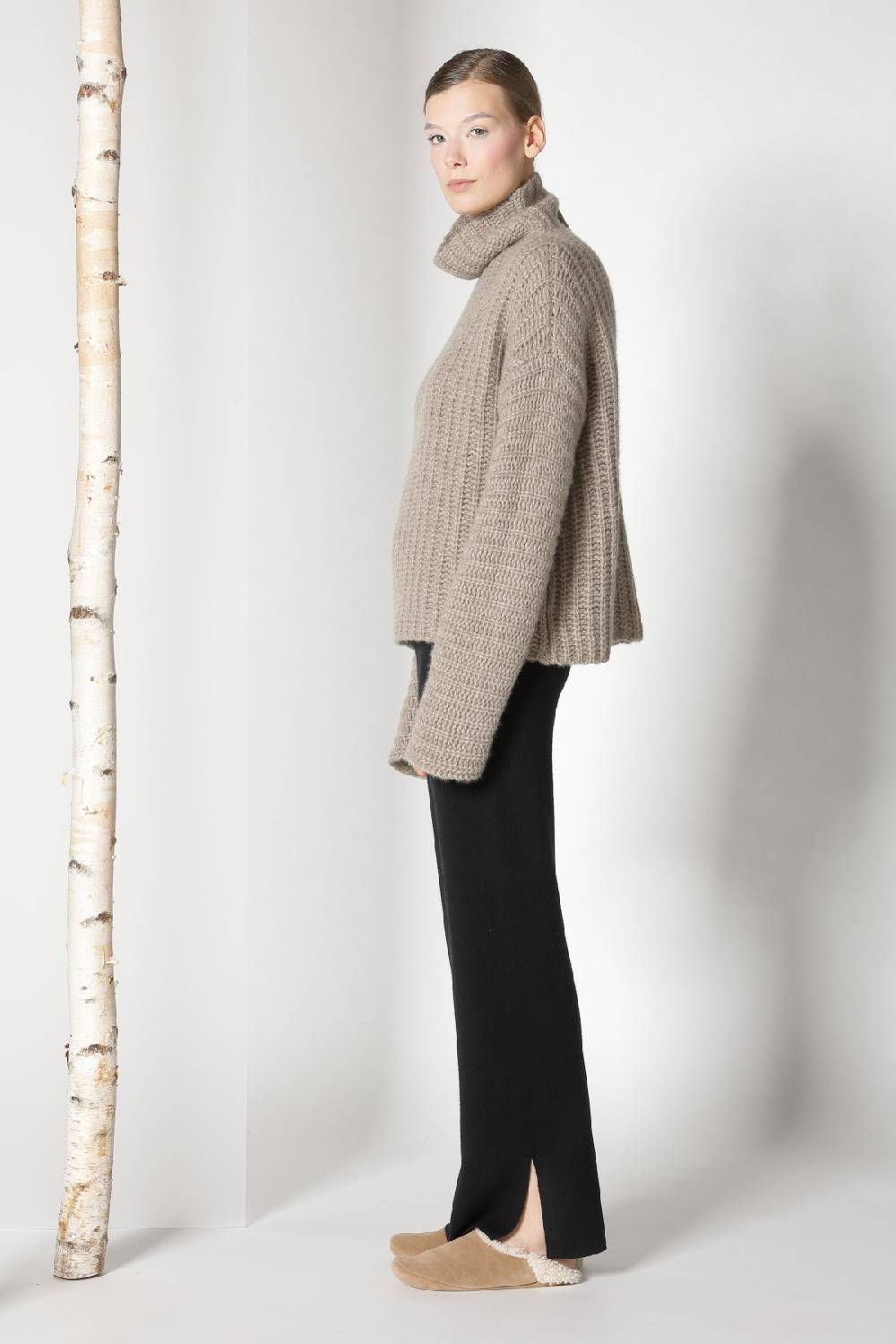 Sminfinity fluffy ribbed turtleneck jumper + pure slitted pants 2025