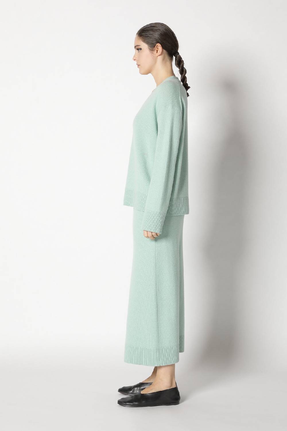 Sminfinity pure V neck + loosely 1x1 rib scarf + pure A skirt Großer Ausverkauf