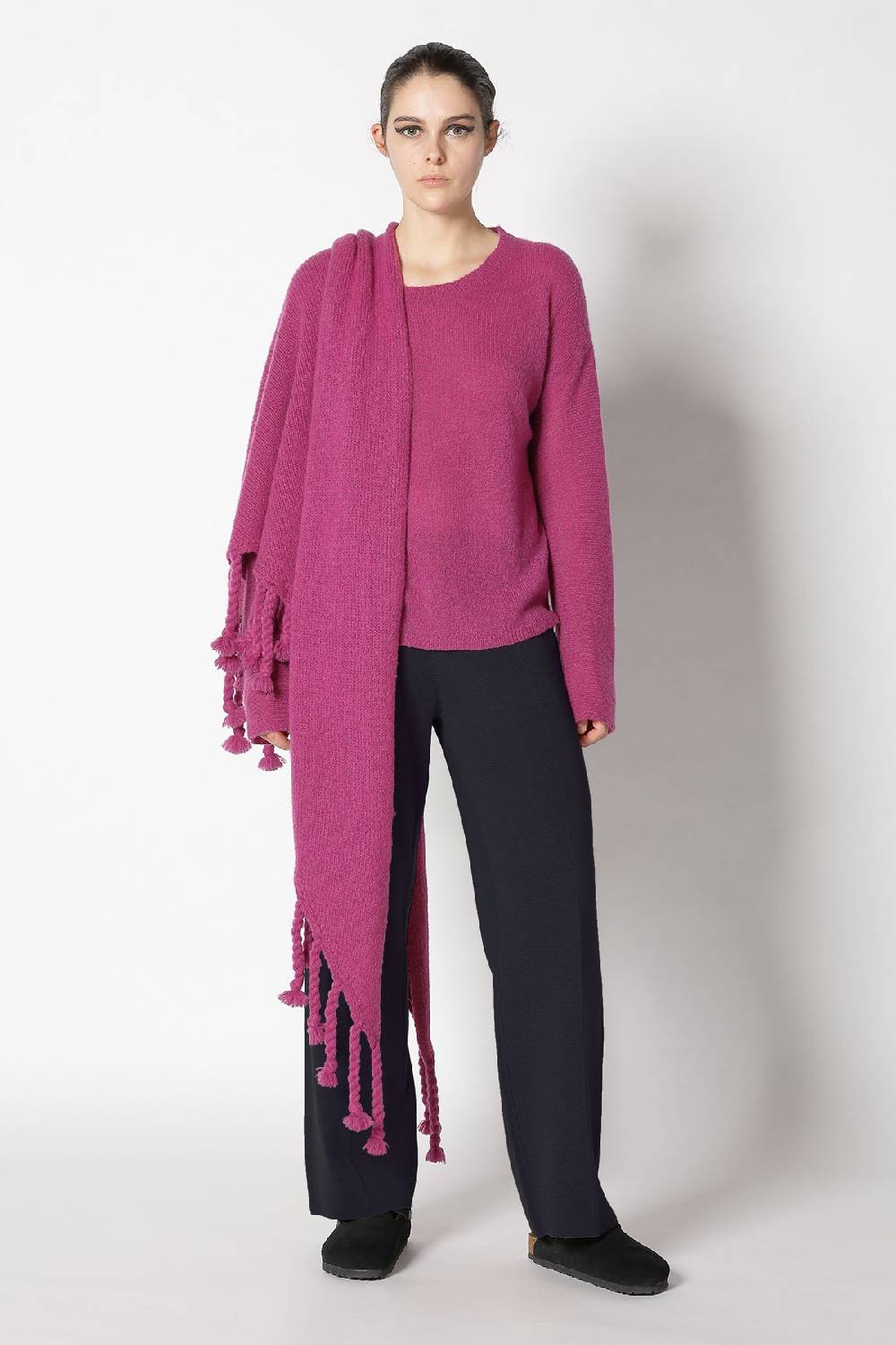Sminfinity fluffy crewneck + fluffy triangle + silky suit pants Neuheiten