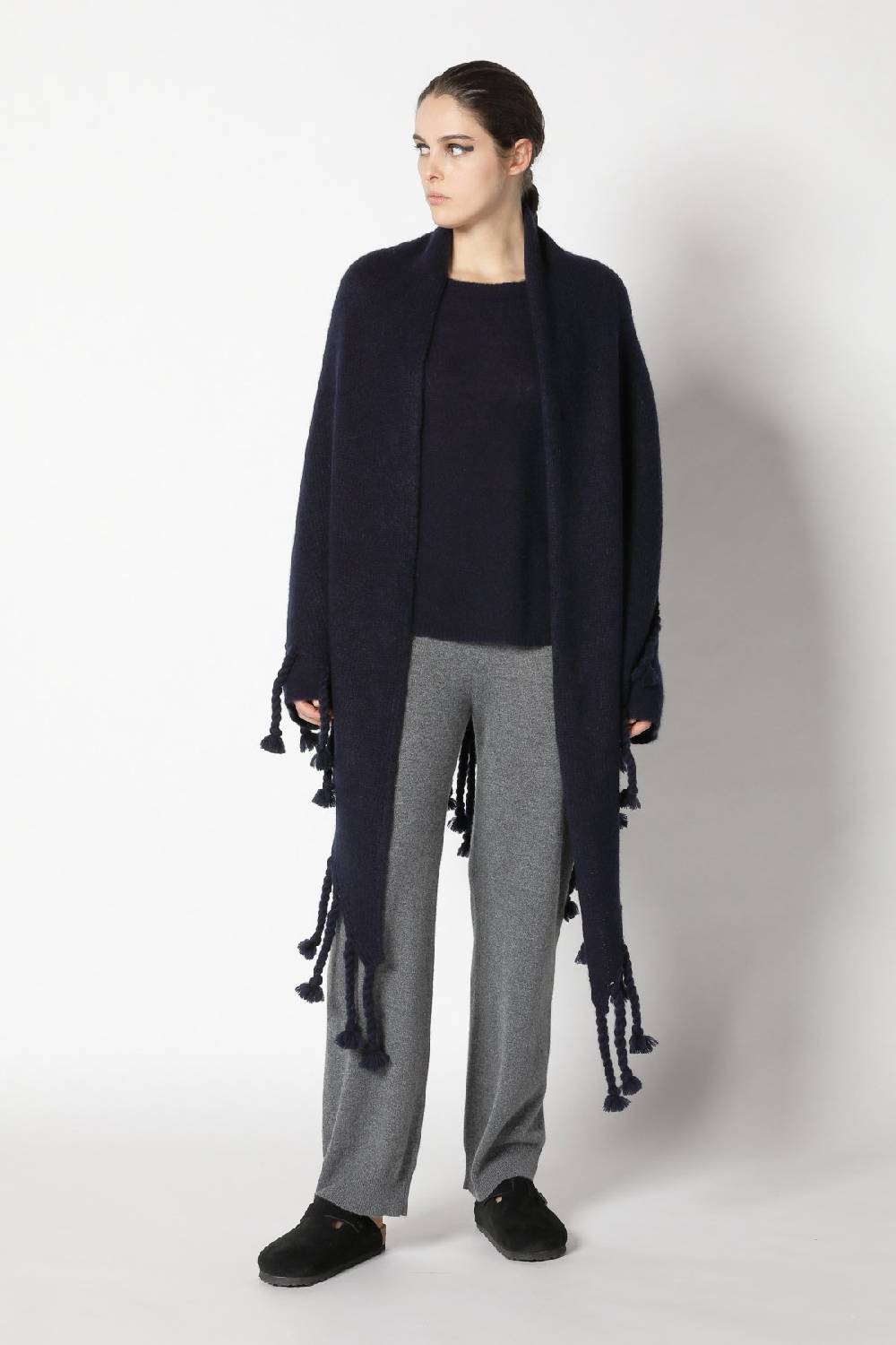 Sminfinity fluffy crewneck + fluffy triangle + silky suit pants Neuheiten