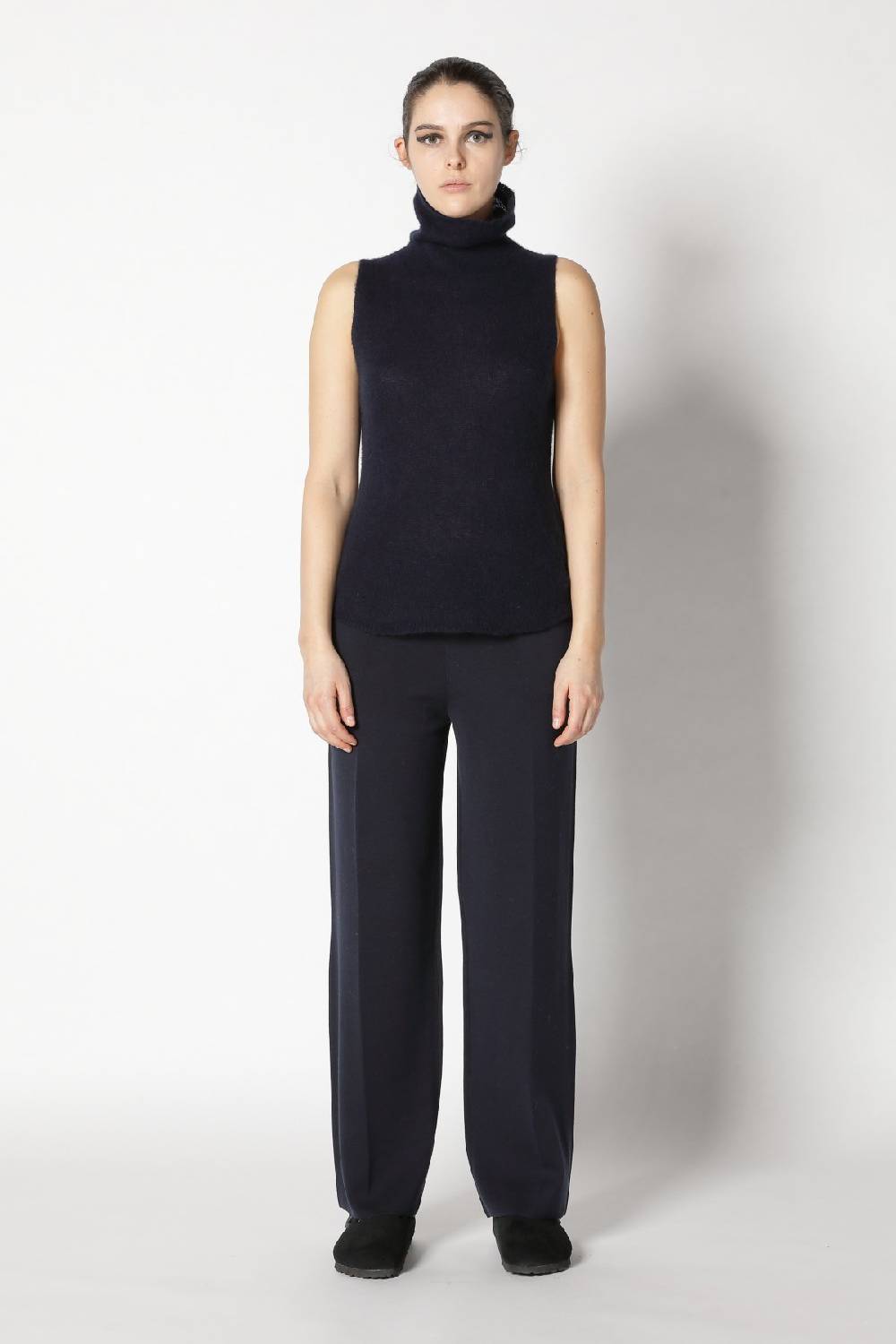 Sminfinity fluffy turtle top + fluffy triangle + silky suit pants Bestseller