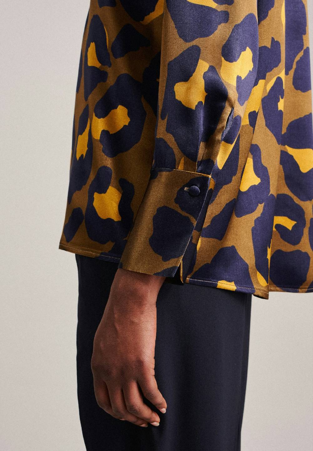 Studio Seidensticker Satin Hemdbluse Meist gekauft
