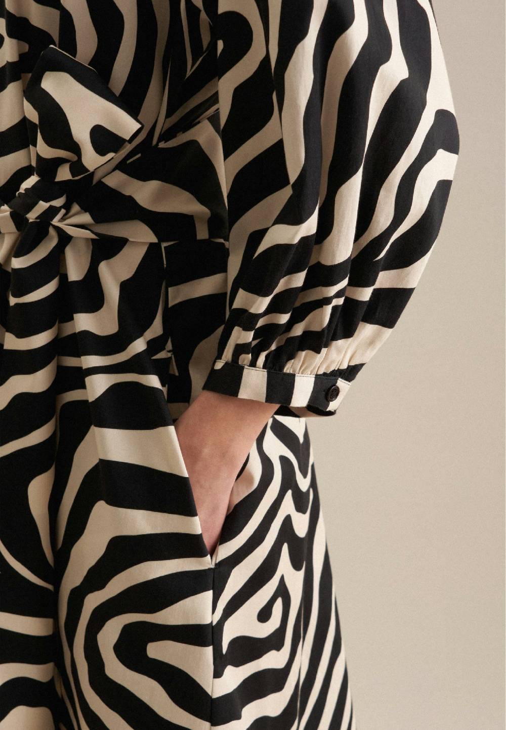 Studio Seidensticker Satin Midi Kleid JETZT KAUFEN