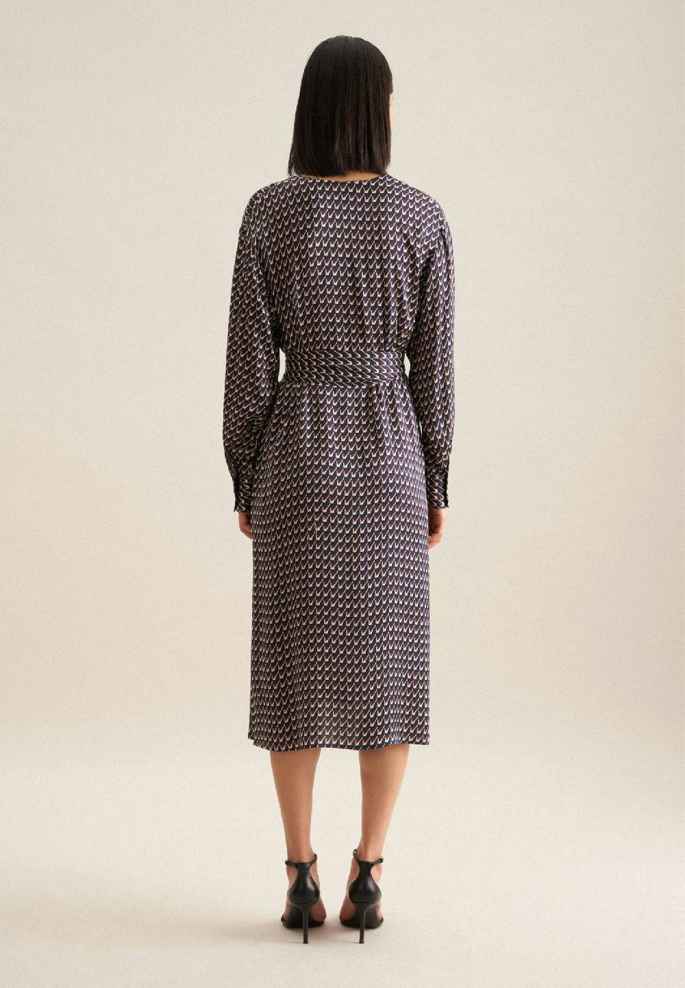 Studio Seidensticker Satin Midi Kleid Bis zu 50% Rabatt