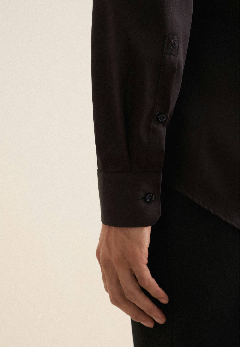 Studio Seidensticker Bügelleichtes Satin Business Hemd in Slim mit Kentkragen Riesige Rabatte