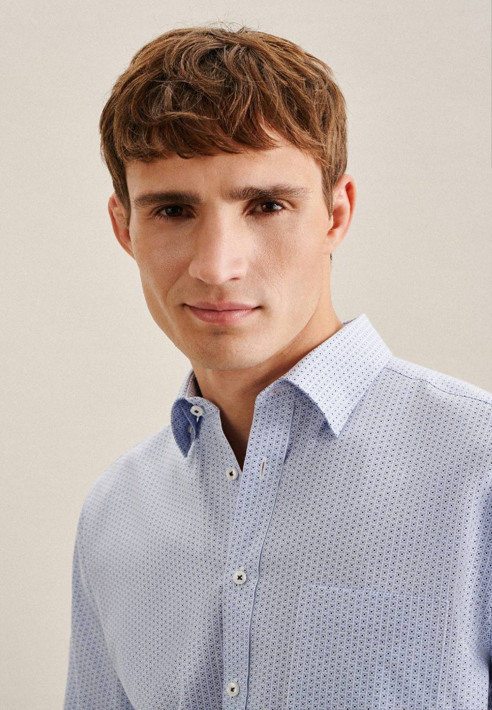 Studio Seidensticker Twill Business Hemd in Regular mit Covered-Button-Down-Kragen Top Angebot