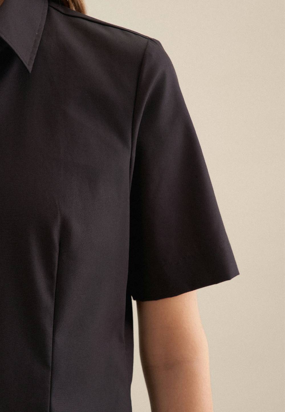 Studio Seidensticker Bügelfreie Kurzarm Fil a fil Hemdbluse Im Verkauf