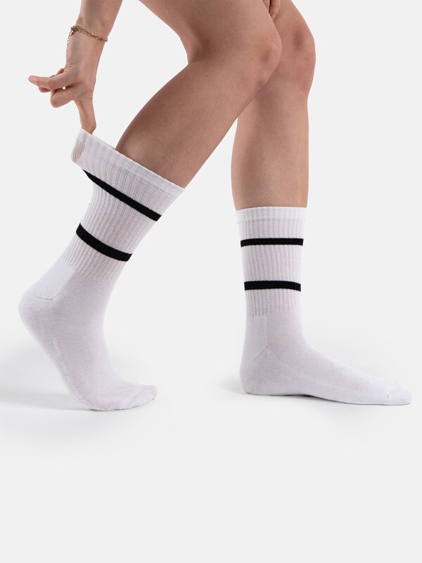 Occulto Occulto Socken 'Leo' in Weiß Vierteljährliche Förderung