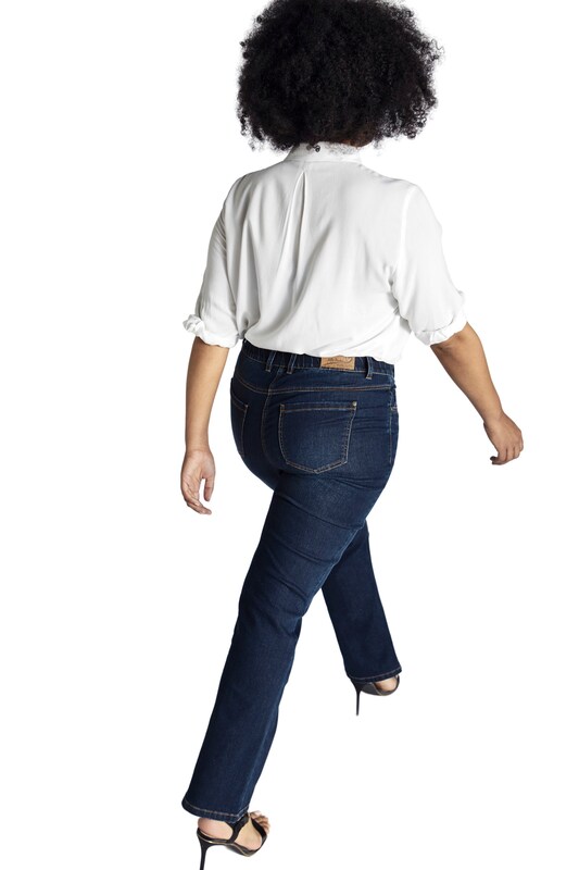 Ulla Popken Ulla Popken Bootcut Jeans in Dunkelblau Neueste Stile
