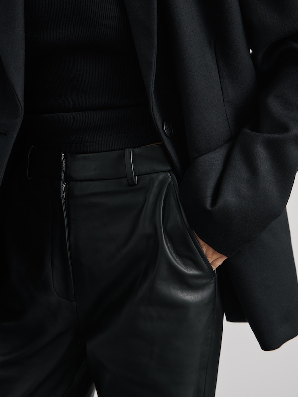 ABOUT YOU x Marie von Behrens ABOUT YOU x Marie von Behrens Blazer 'Caya' in Schwarz Riesige Ersparnisse