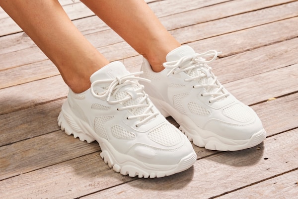 Elbsand Elbsand Sneaker in Weiß Neueste Stile